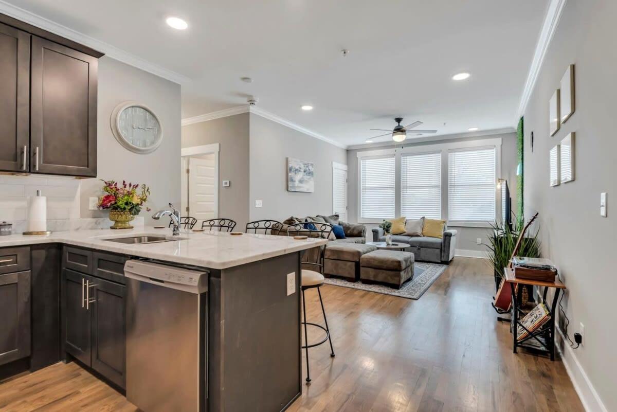 Modern Nations Condo - Walkable - 5 Mi Downtown Нашвілл Екстер'єр фото